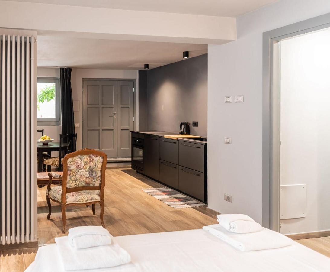 Wisteria Court - Suite 2 - Menaggio Exterior photo